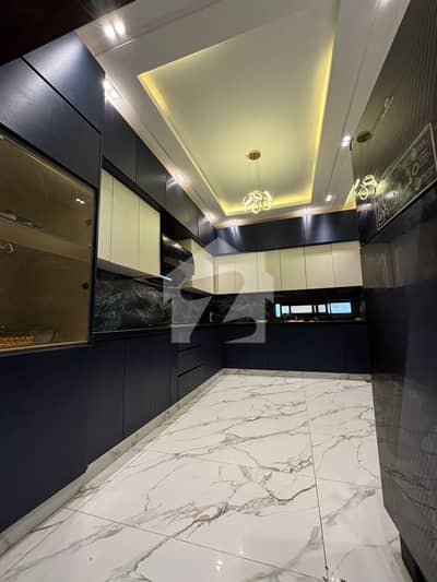 500 Yards Bungalow Renovated Bungalow Near Cantonment Board Available For Sale