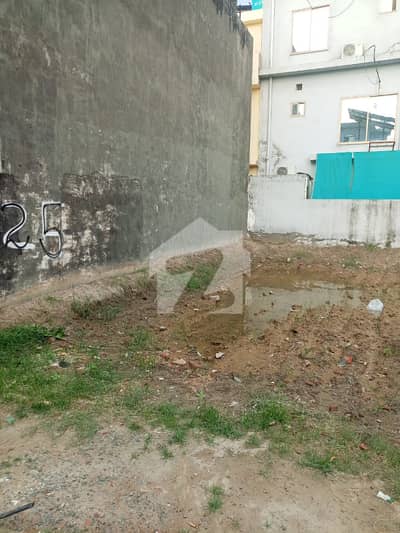 5 Marla Plot For Sale In Park View City - Lahore