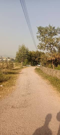 5 Kanal Land Bani Gala North For Sale Good Location