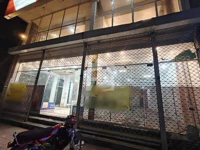 جوہر ٹاؤن فیز 2 جوہر ٹاؤن,لاہور میں 12 مرلہ Studio عمارت 5.5 لاکھ میں کرایہ پر دستیاب ہے۔