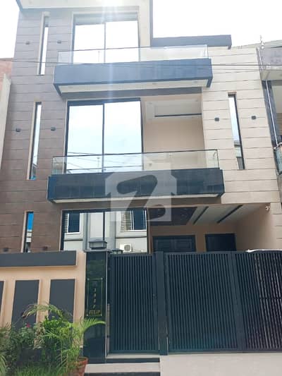 5 Marla Brand New House For Sale Park View City, Lahore 5 Marla Brand New House For Sale Park View City, Lahore