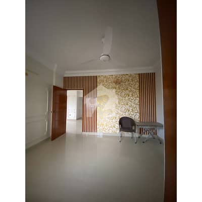 Brand New West Open Lift Car Parking Luxury 3 Beds Apartment For Rent