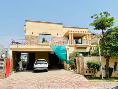 23 Marla Basement House With 8 Bedrooms. 23 Marla Basement House With 8 Bedrooms.