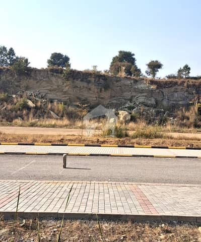 ڈی ایچ اے ویلی - آلینڈر سیکٹر ڈی ایچ اے ویلی,ڈی ایچ اے ڈیفینس,اسلام آباد میں 8 مرلہ پلاٹ فائل 17.0 لاکھ میں برائے فروخت۔
