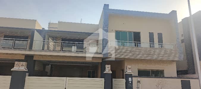 One Unite 5 Bedroom For Sale Luxuries Bungalow Brand New House Drawing TV Lounge 2 American Kitchen Prime Location