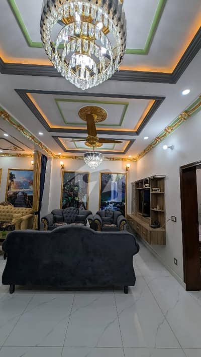پارک ویو سٹی لاہور میں 4 کمروں کا 5 مرلہ مکان 1.7 کروڑ میں برائے فروخت۔