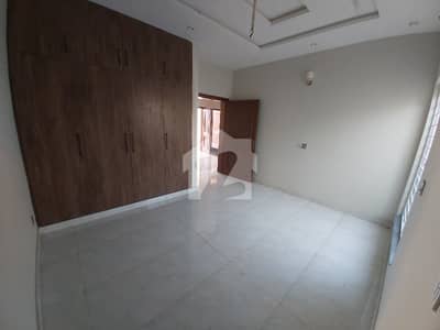 5 Marla Lavish Upper Portion For Rent