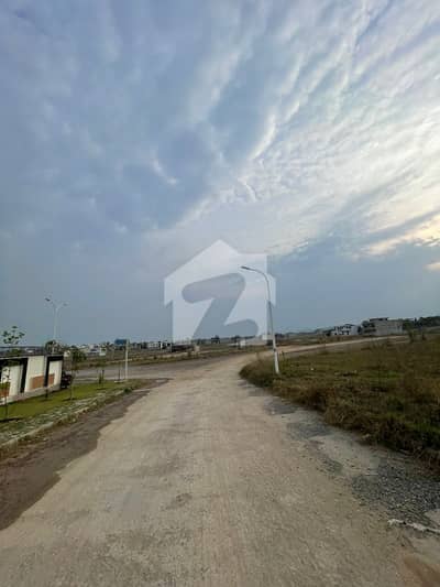 7 Marla Cutting Plot Available For Sale in A Block Of Gulberg Residencia 7 Marla Cutting Plot Available For Sale in A Block Of Gulberg Residencia