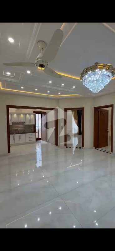 Luxury 10 Marla House Available For Sale In DC Colony