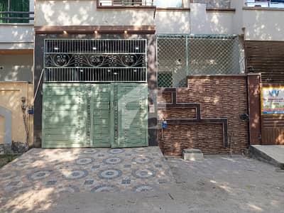 Prime Location 4 Marla House In Stunning Four Season Housing Is Available For sale