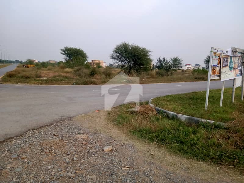 ڈی ۔ 12/2 ڈی ۔ 12,اسلام آباد میں 14 مرلہ رہائشی پلاٹ 7.5 کروڑ میں برائے فروخت۔ ڈی ۔ 12/2 ڈی ۔ 12,اسلام آباد میں 14 مرلہ رہائشی پلاٹ 7.5 کروڑ میں برائے فروخت۔