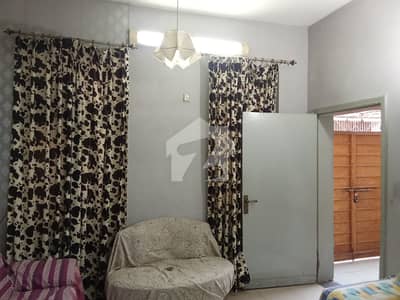 Nargis Block 5 Marla Old House Is Availble For Sale