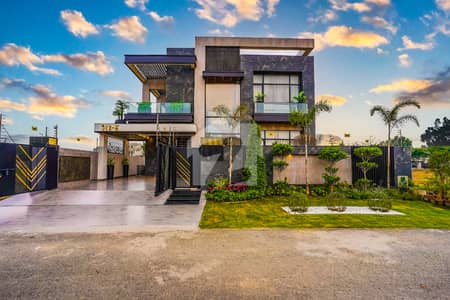 1 Kanal Top Quality Build Luxurious Beautiful Modern Design Villa With Basement For Sale In DHA Lahore Phase 7 Prime Location