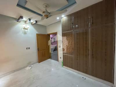 جوہر ٹاؤن فیز 2 جوہر ٹاؤن,لاہور میں 4 کمروں کا 4 مرلہ بالائی پورشن 72.0 ہزار میں کرایہ پر دستیاب ہے۔ جوہر ٹاؤن فیز 2 جوہر ٹاؤن,لاہور میں 4 کمروں کا 4 مرلہ بالائی پورشن 72.0 ہزار میں کرایہ پر دستیاب ہے۔