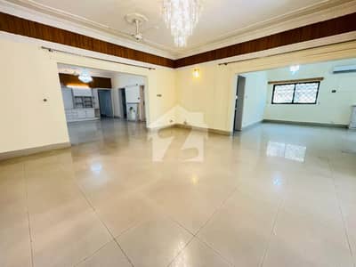 F-8 LOWER PORTION FOR RENT EXCELLENT 1000 SQY LOWER PORTION PROPER AND MODERN FITTINGS, TILED FLOORING 4 BEDROOMS, 4 ATTACHED BATHROOMS TV LOUNGE, DRAWING DINING, KITCHEN
