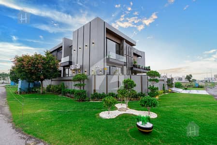 1 Kanal Brand New Corner Ultra Modern House For Sale In DHA Phase 6 1 Kanal Brand New Corner Ultra Modern House For Sale In DHA Phase 6