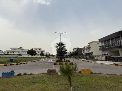 30x60 Plot For Sale First Come First Avail Near To Main Markaz
