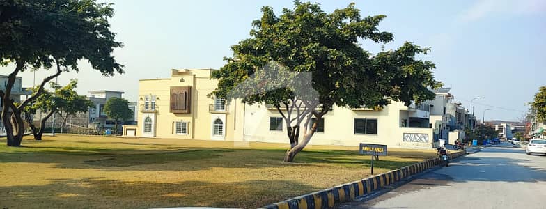 1 Kanal Plot For Sale In AGOCHS Phase 1 Prime Location!