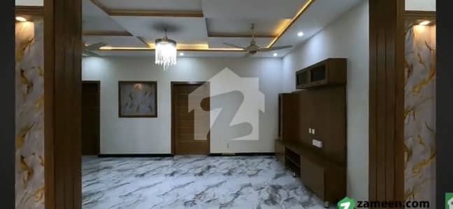 جی ۔ 13/2 جی ۔ 13,اسلام آباد میں 5 کمروں کا 8 مرلہ مکان 6.0 کروڑ میں برائے فروخت۔