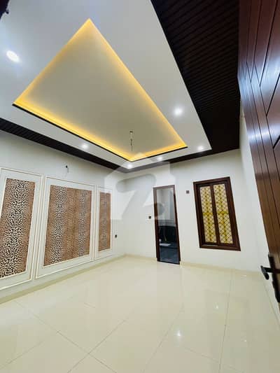 Luxury Bungalow Is Available For Sale Luxury Bungalow Is Available For Sale