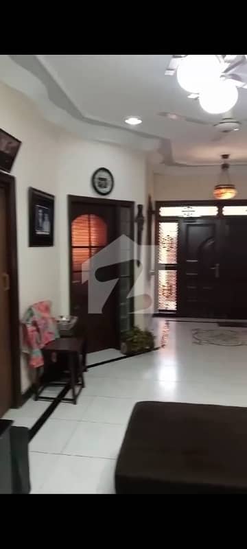 پی ای سی ایچ ایس بلاک 2 پی ای سی ایچ ایس,جمشید ٹاؤن,کراچی میں 4 کمروں کا 11 مرلہ زیریں پورشن 4.25 کروڑ میں برائے فروخت۔ پی ای سی ایچ ایس بلاک 2 پی ای سی ایچ ایس,جمشید ٹاؤن,کراچی میں 4 کمروں کا 11 مرلہ زیریں پورشن 4.25 کروڑ میں برائے فروخت۔