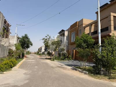 بینکرس ایوینیو ۔ بلاک اے بینکرس ایوینیو کوآپریٹو ہاؤسنگ سوسائٹی,لاہور میں 1 کنال رہائشی پلاٹ 1.6 کروڑ میں برائے فروخت۔ بینکرس ایوینیو ۔ بلاک اے بینکرس ایوینیو کوآپریٹو ہاؤسنگ سوسائٹی,لاہور میں 1 کنال رہائشی پلاٹ 1.6 کروڑ میں برائے فروخت۔