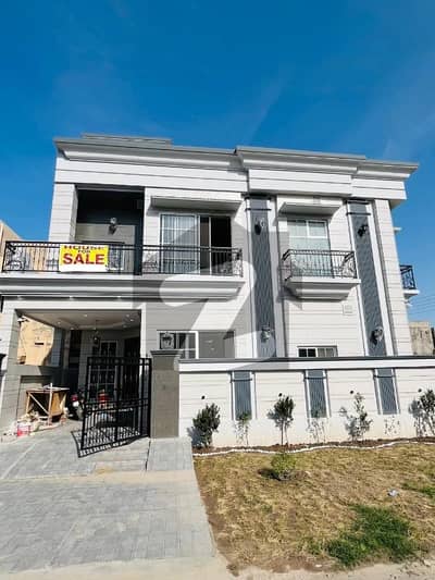 6 MARLA CORNER MODERN DESIGN HOUSE FOR SALE IN DHA RAHBER MAIN 50FT RD