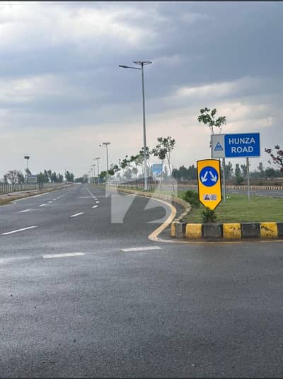 Lda city Lahore  Block-K  Back to 75 wide Khunjerbad Road also near to park   Hot location   Demand With Development charges 76 lakh