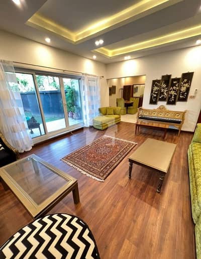 Brand New Luxury 2 Bedroom Full Furnished Ground Floor