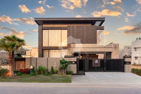 1 Kanal Luxury Bungalow With Basement For Sale At Super Hot Location Near DHA Office Park School Commercial