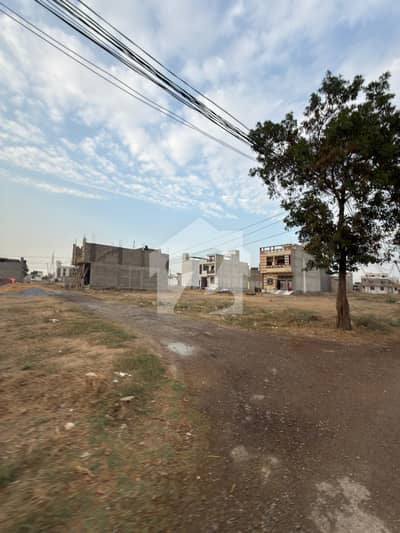 240 Sqyd Plot Block 3 For Sale In Saadi Garden 240 Sqyd Plot Block 3 For Sale In Saadi Garden