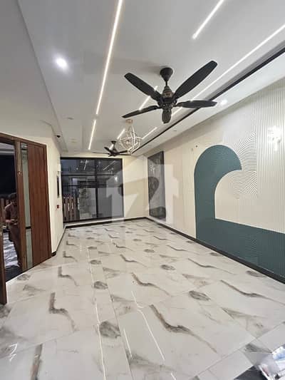 3 Marla New House Available For Rent In Central Park Lahore