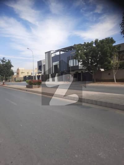 300 SQUARE YARD RESIDENTIAL PLOT FOR SELL IN DHA PHASE 4