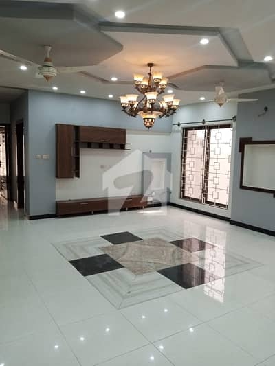 16 Marla Safari Villa Available For Rent On Prime Location