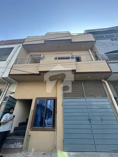 3.5 MARLA 4 BED HOUSE FOR SALE AT IDEAL LOCATION OF AITCHISON HOUSING SOCIETY