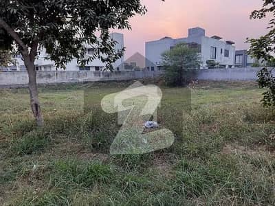 Corner Plot No-264 Block E - 6.4 Marla Plot On Top Location Of Phase 9 Town DHA Lahore For Urgent Sale