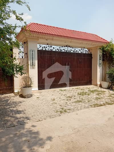 بیدیاں روڈ لاہور میں 1 کمرے کا 8 کنال فارم ہاؤس 5.0 کروڑ میں برائے فروخت۔