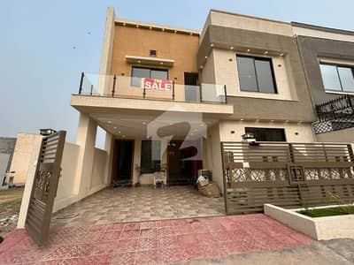 7 Marla Brand New Luxury Designer House For Sale Proper Double Unit Double Storey Near To All Facilities Available 7 Marla Brand New Luxury Designer House For Sale Proper Double Unit Double Storey Near To All Facilities Available