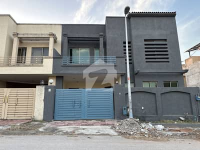 7 Marla Slightly Used House For Sale Gas Available Double Unit Double Storey Near To All Facilities Available 7 Marla Slightly Used House For Sale Gas Available Double Unit Double Storey Near To All Facilities Available