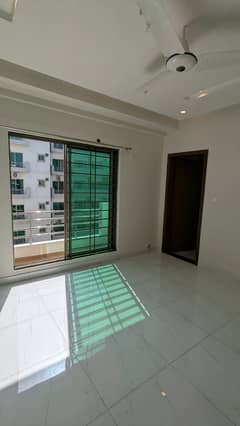 LUXURY BRAND NEW 4-BEDROOMS APARTMENTS AVAILABLE FOR RENT IN ASKARI-10