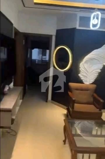 Prime Location 950 Square Feet Flat Is Available For rent In DHA Phase 5
