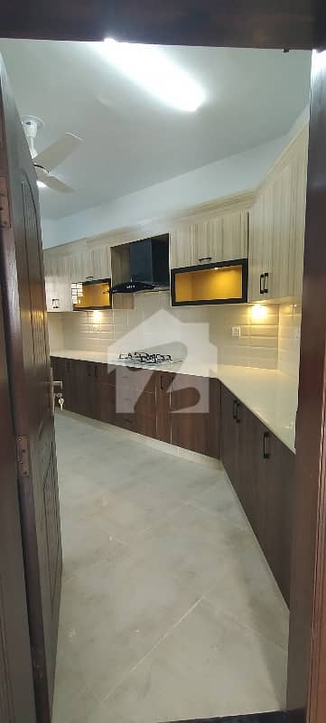 Askari Apartment 4 Bedroom For Rent