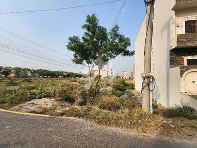 Good location For residential area near to main boulevard 150 road LDA Avenue one main road near to comsats University Good location For residential area near to main boulevard 150 road LDA Avenue one main road near to comsats University