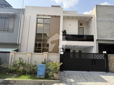 Double height 8 marla house @4.60 Cr - C1 block, Sector B17 Islamabad.