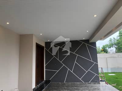 ٹاپ سٹی 1 - بلاک بی ٹاپ سٹی 1,اسلام آباد میں 6 کمروں کا 1 کنال مکان 7.5 کروڑ میں برائے فروخت۔ ٹاپ سٹی 1 - بلاک بی ٹاپ سٹی 1,اسلام آباد میں 6 کمروں کا 1 کنال مکان 7.5 کروڑ میں برائے فروخت۔