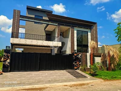1 KANAL BRAND NEW HOUSE WITH MODERN ELEVATION AVAILABLE FOR SALE IN PRIME LOCATION OF NEAR TO NFC SOCIETY