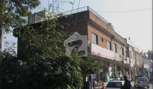 سی بی آر ٹاؤن فیز 1 سی بی آر ٹاؤن,اسلام آباد میں 3 مرلہ عمارت 3.4 کروڑ میں برائے فروخت۔