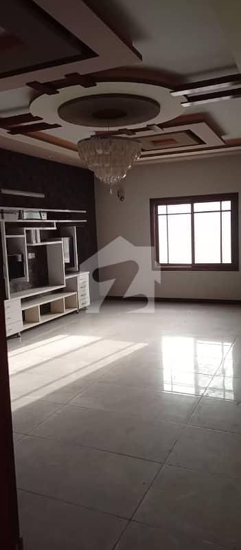Architects Touch 400 Sq Yards Masterpiece With Roof In Saadi Town Block 5