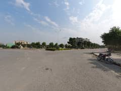 Downtown Commercial Plot Available For Sale