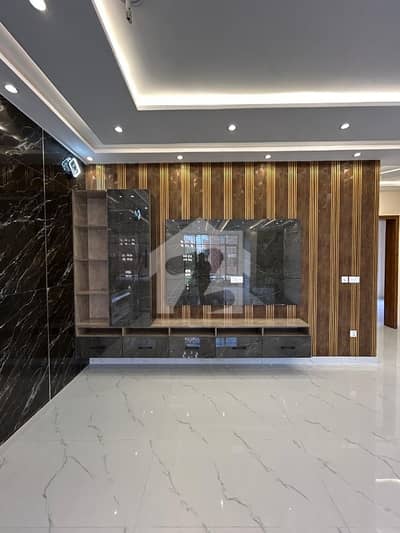 1 Kanal Beautiful House For Sale Luxury Living At Its Best 1 Kanal Beautiful House For Sale Luxury Living At Its Best